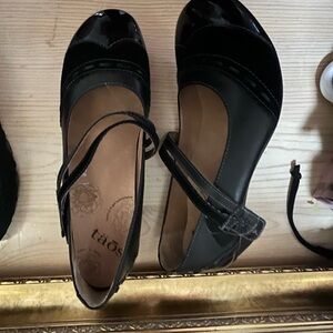 Taos Footwear Black Mary Janes with Ankle Strap and low heel